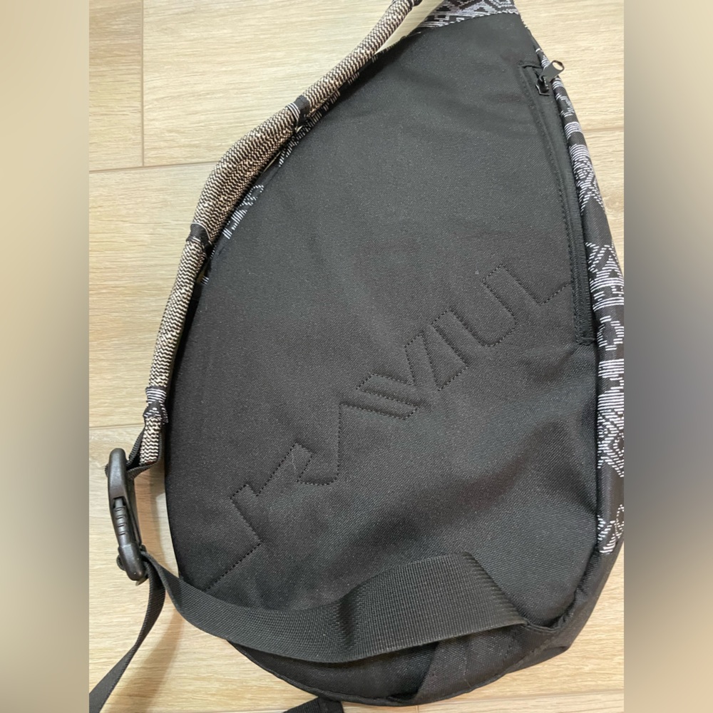 Kavu black white Paxton 25th anniversary sling rope bag - Picture 8 of 11